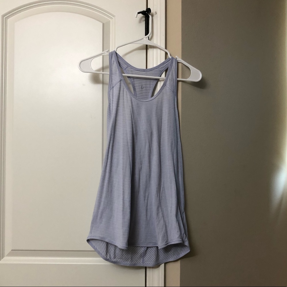 Lululemon essential tank